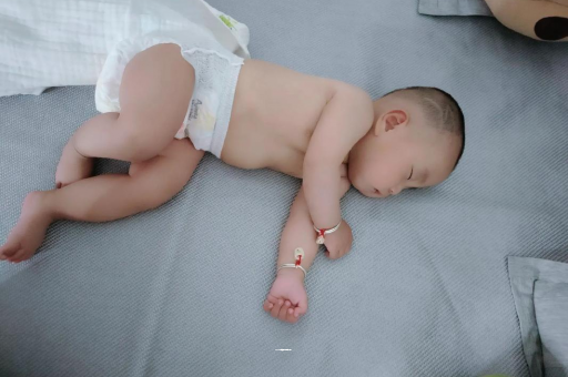 枝江宝宝发烧可以喝牛奶吗